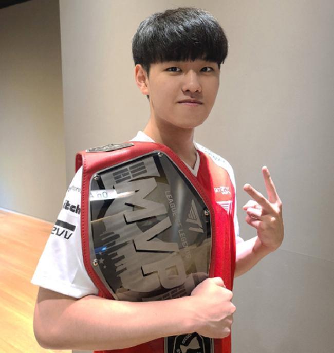 中汲取经验 中汲取经验